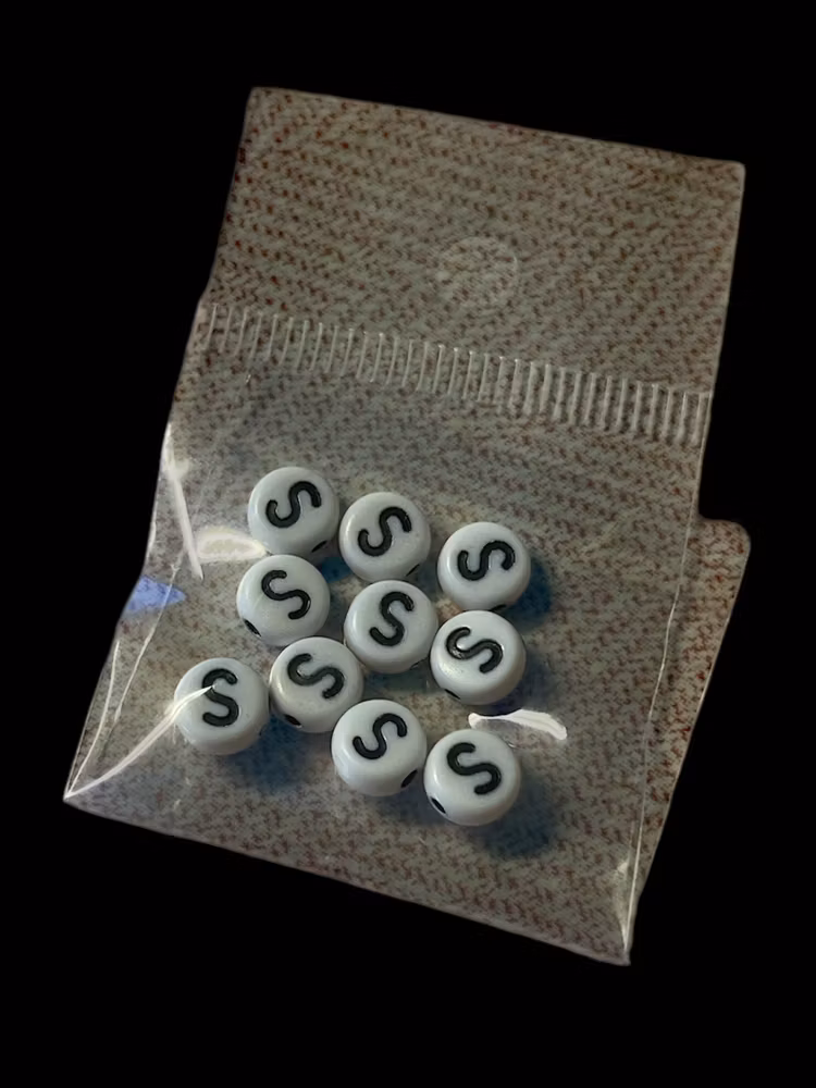 Bokstavspärla, 7mm, vit, S - 10st