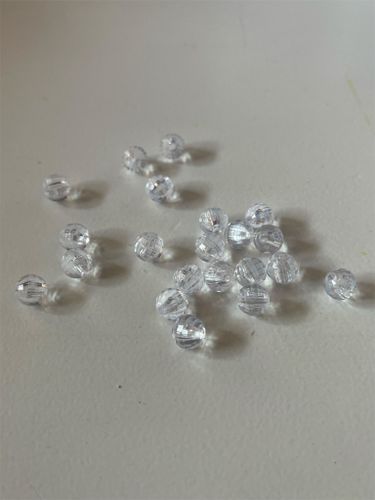 Transparent multi-facetterad, vit, 8mm - 50 st