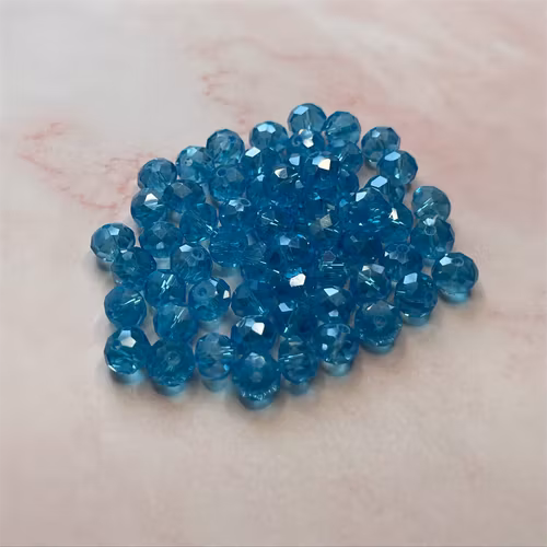 Österrikisk konstgjord kristall, ljusblå, 8mm - 50 st