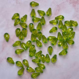 Droppe, grön, 8x13mm - 50st