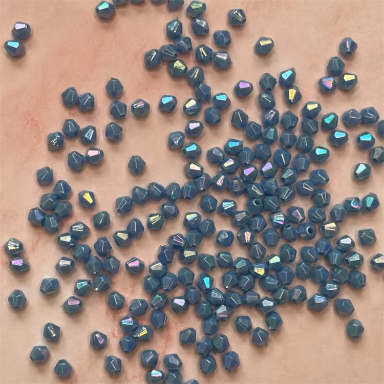 Bicone, 4mm, mörkblå med AB - 200st