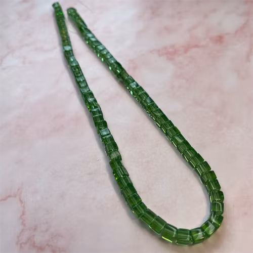 Ehawa - Glas, kub, klar mörkgrön, 4mm