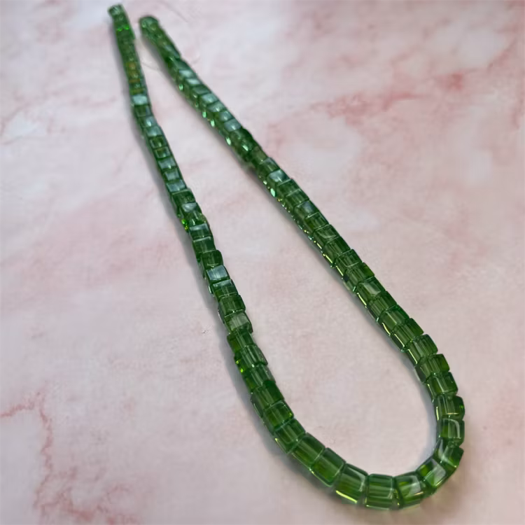 Ehawa - Glas, kub, klar mörkgrön, 4mm