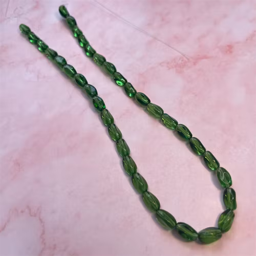 Ehawa - Glas, tvistad, klar mörkgrön, 6x9mm