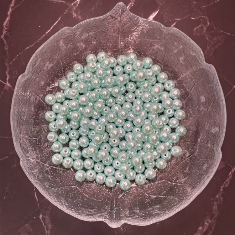 Vaxad glaspärla, ljus mintgrön, 8mm - 50st