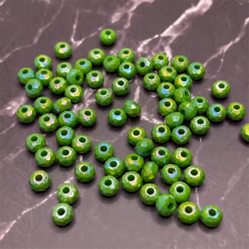 Facetterad akryl, 4*6mm, mörkgrön - 50st