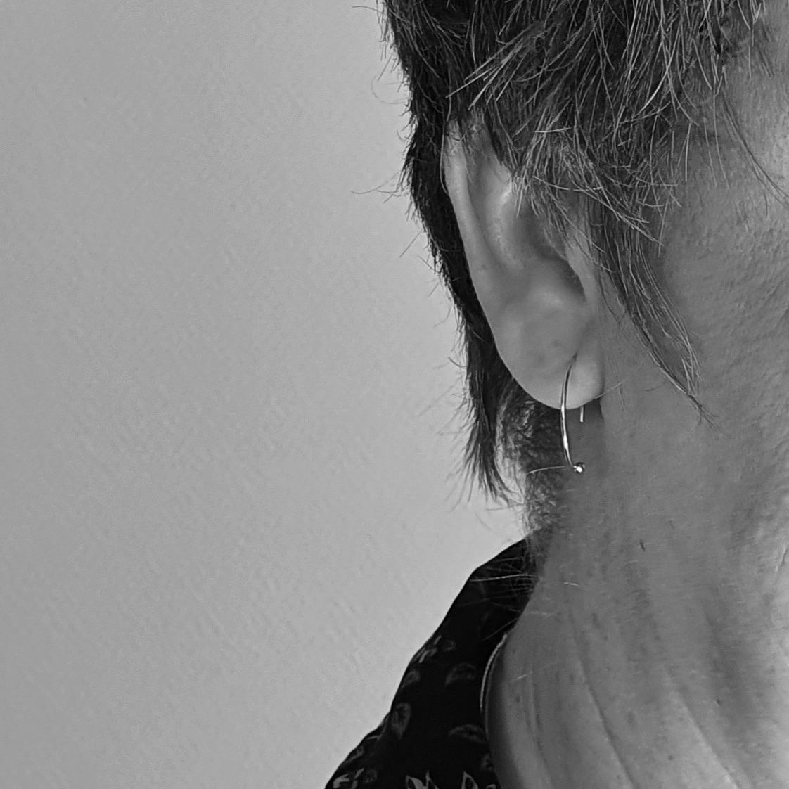 Silverörhänget Smile från MIA´s smedja