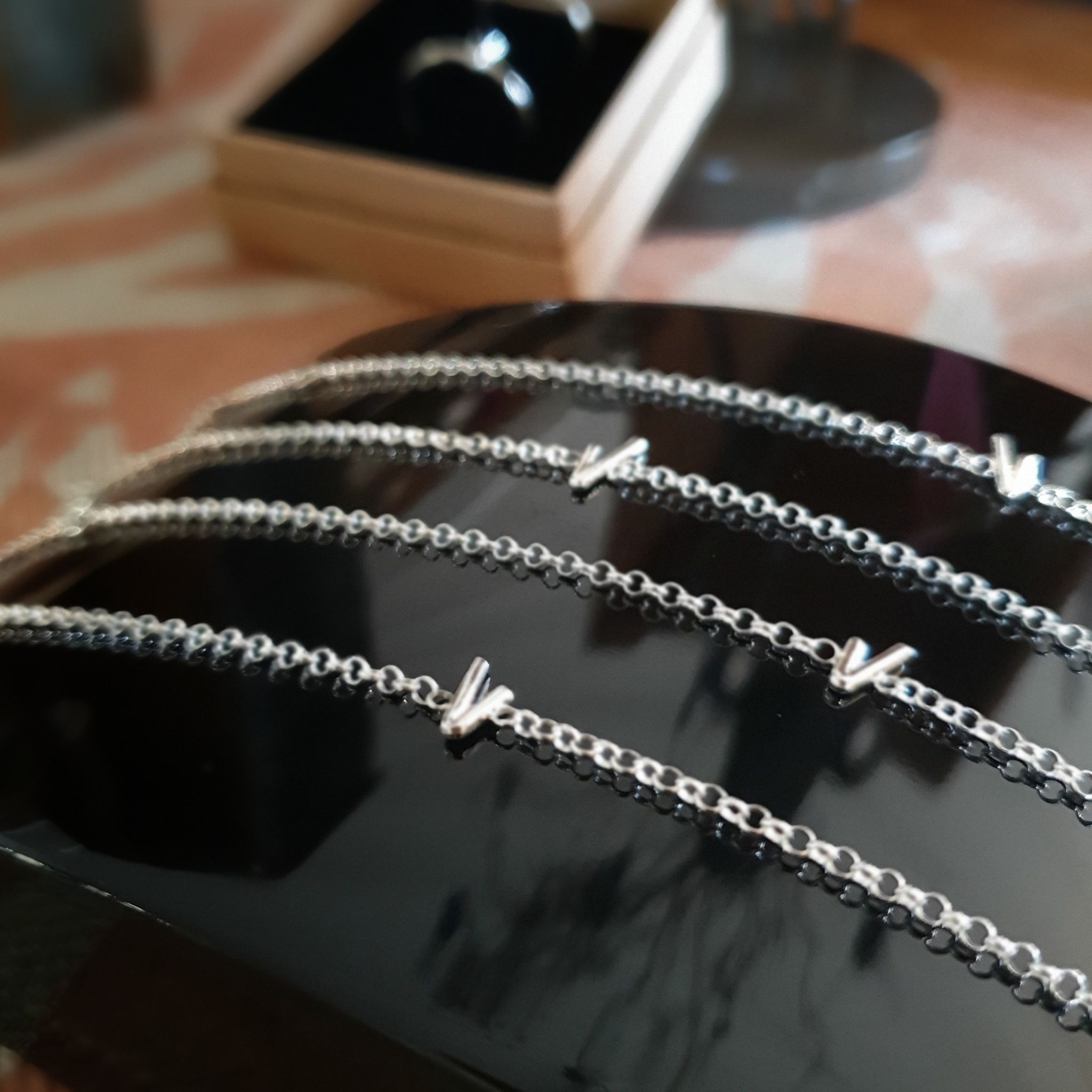 Silverarmband Kärleken Vinner