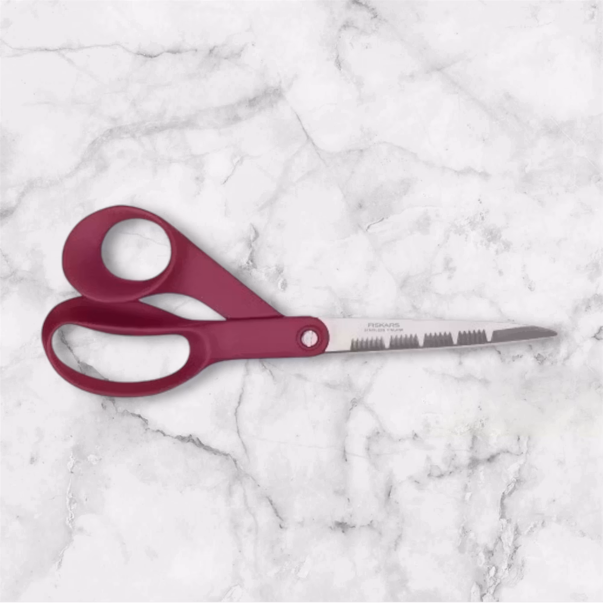 Fiskars Kökssax aubergine 21cm