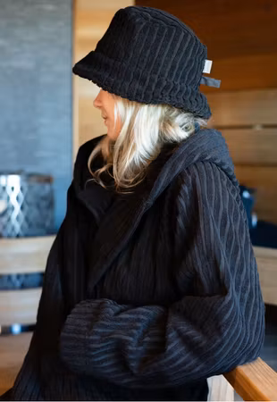 Luhta Home Sauna Hat – bastumössa svart