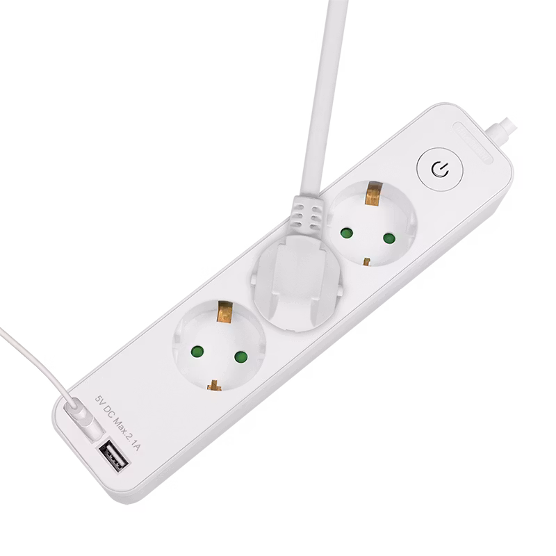 LOGILINK Grenuttak 3veis + bryter og 2x USB-A 1,5m, hvit