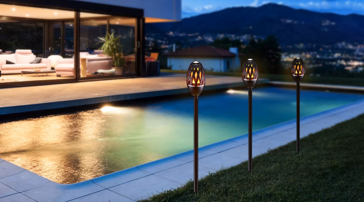 Flammelampe Homeline Apollo Svart 96 LED IP65