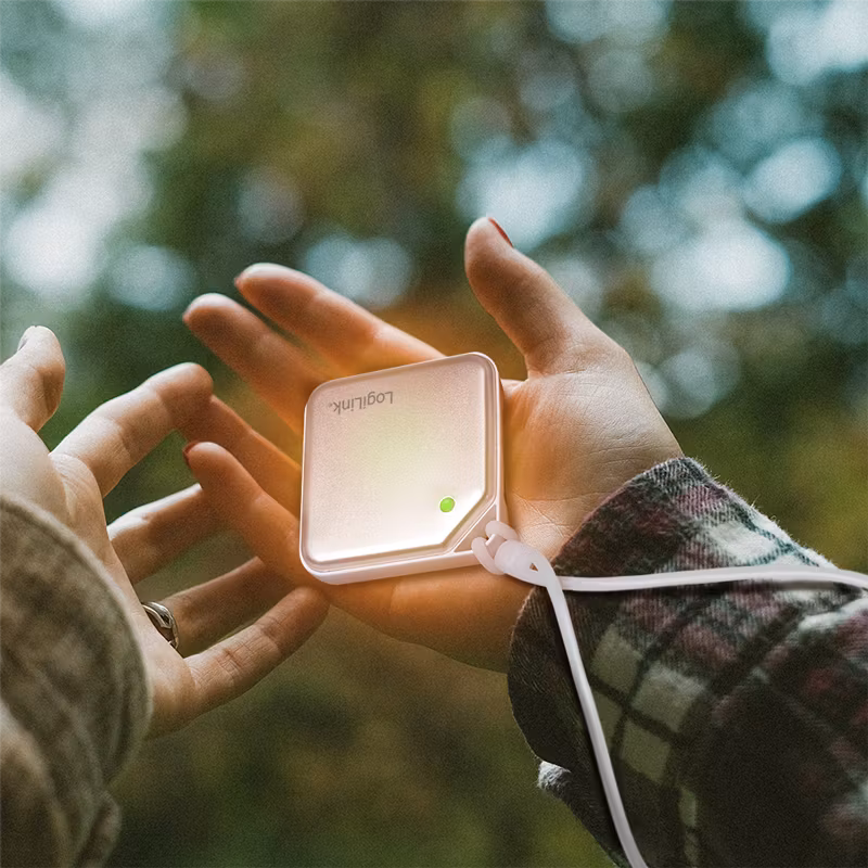 LOGILINK Mini håndvarmer, 2000 mAh, varmende på begge sider, med lommelykt, hvit