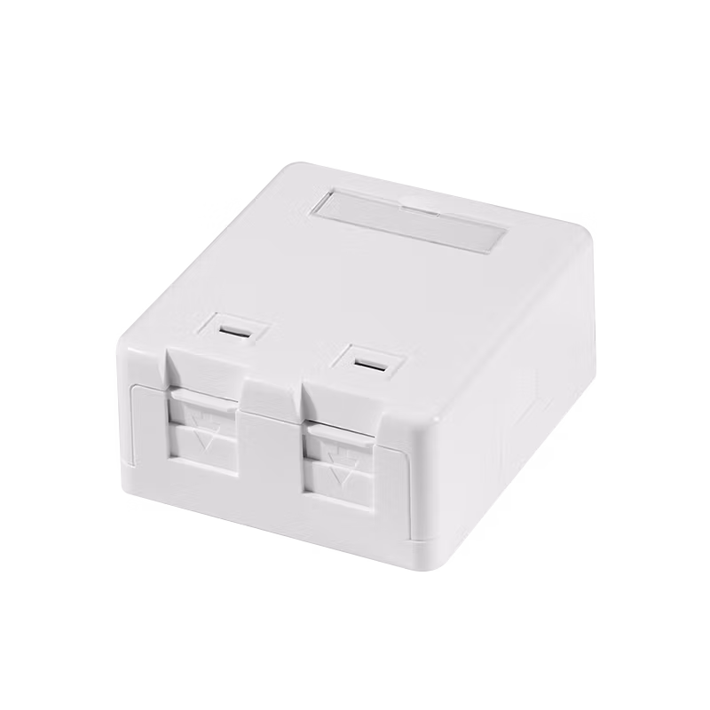 Utenpåliggende boks for 2 Keystone-moduler, med lukkeklaff, hvit