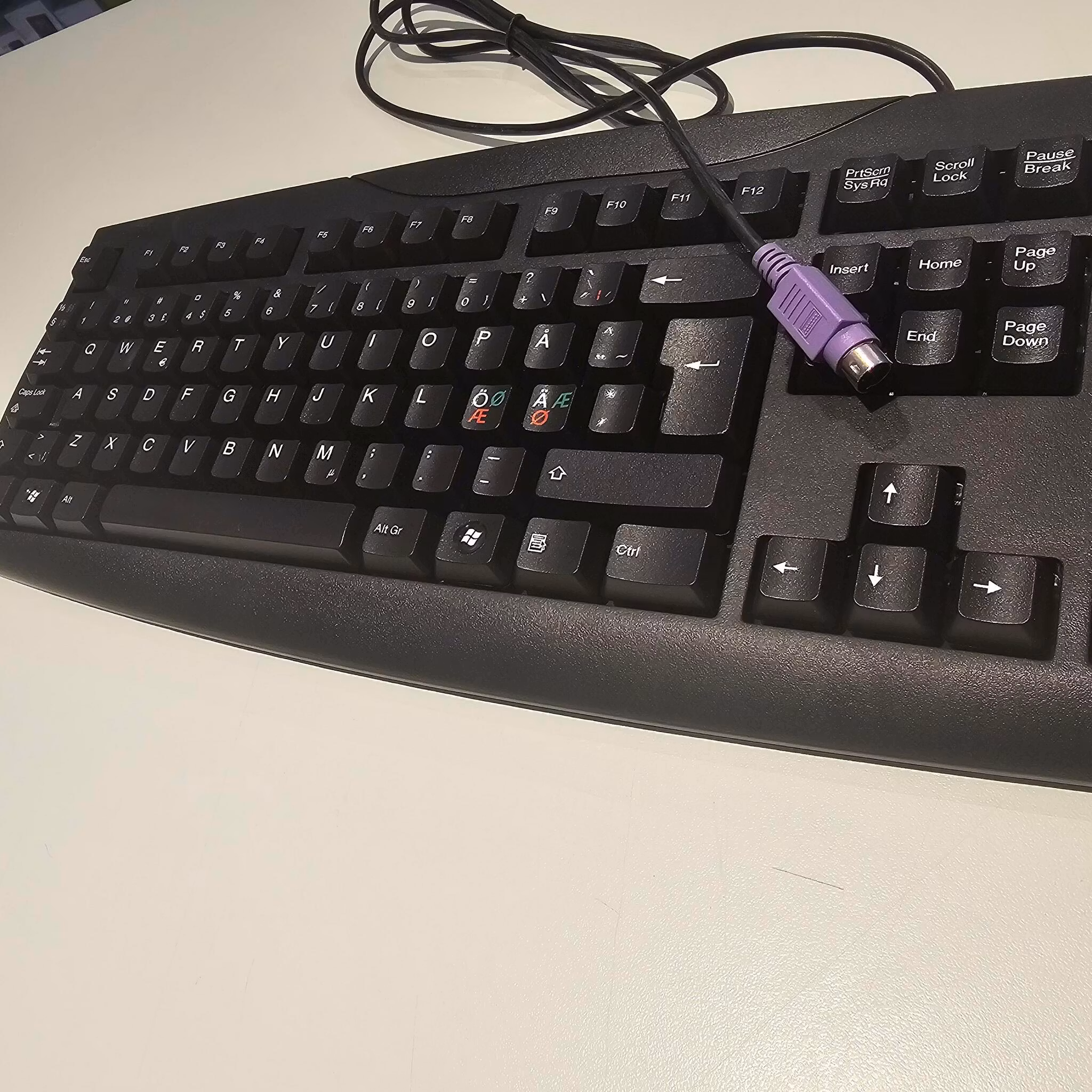 Vintage Acer PS2 tastatur norsk