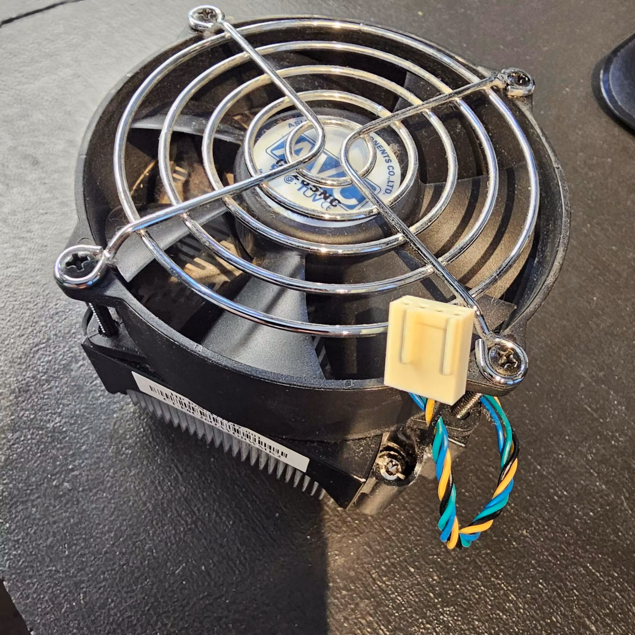 CPU Fan Heatsink Assembly for HP Compaq dc5100 dc7600 HP 377747-001