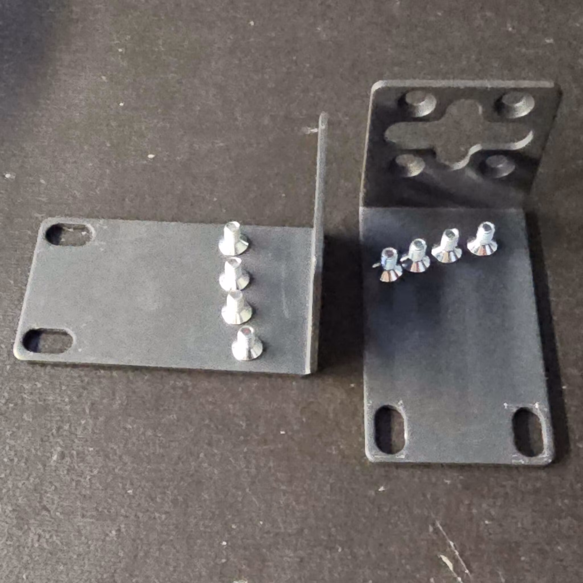 Rack mount kit for HP 1410-24G switch