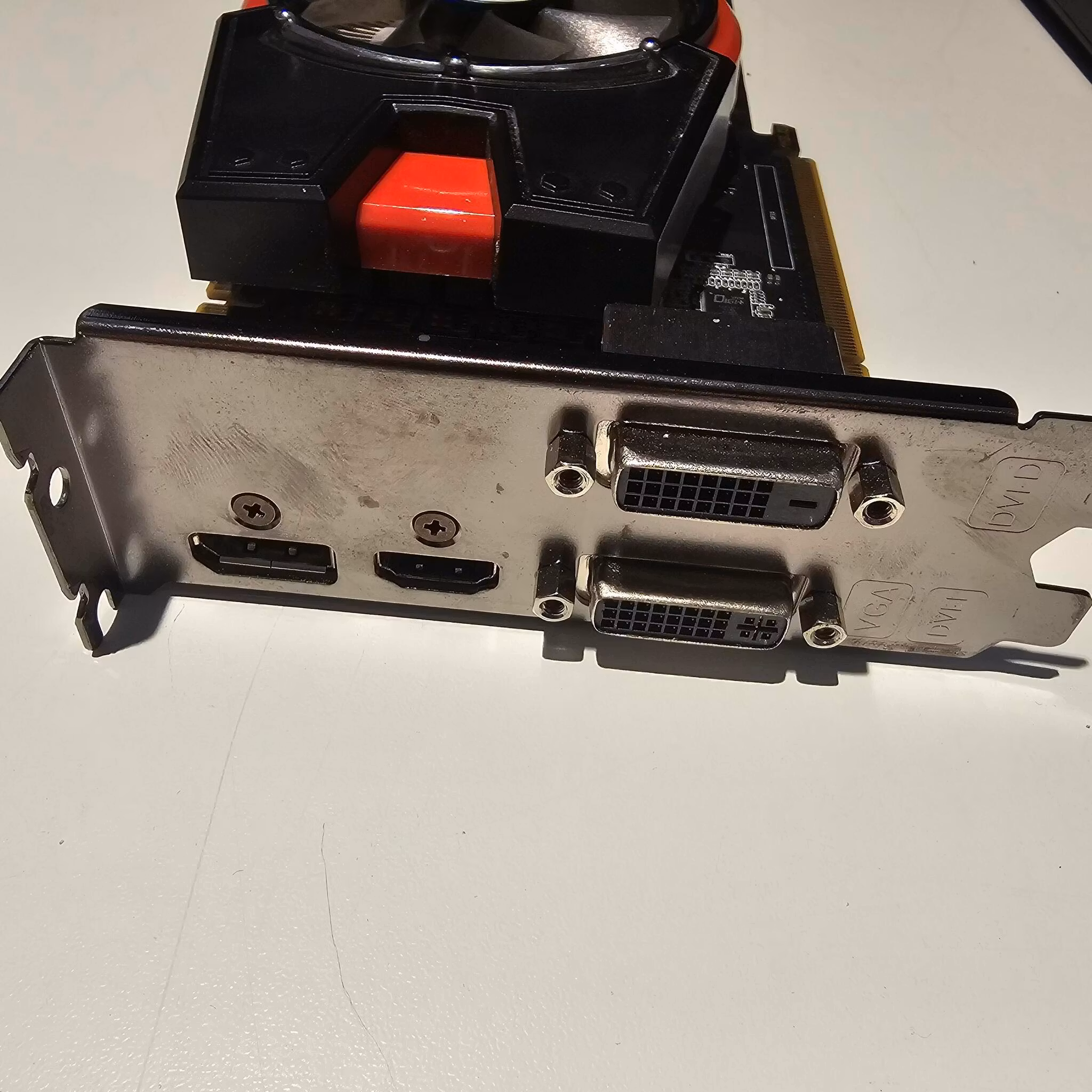 Vintage ASUS GTX760 skjermkort 3GB 192bit 3gd5-dp PCI 90YV04Q0