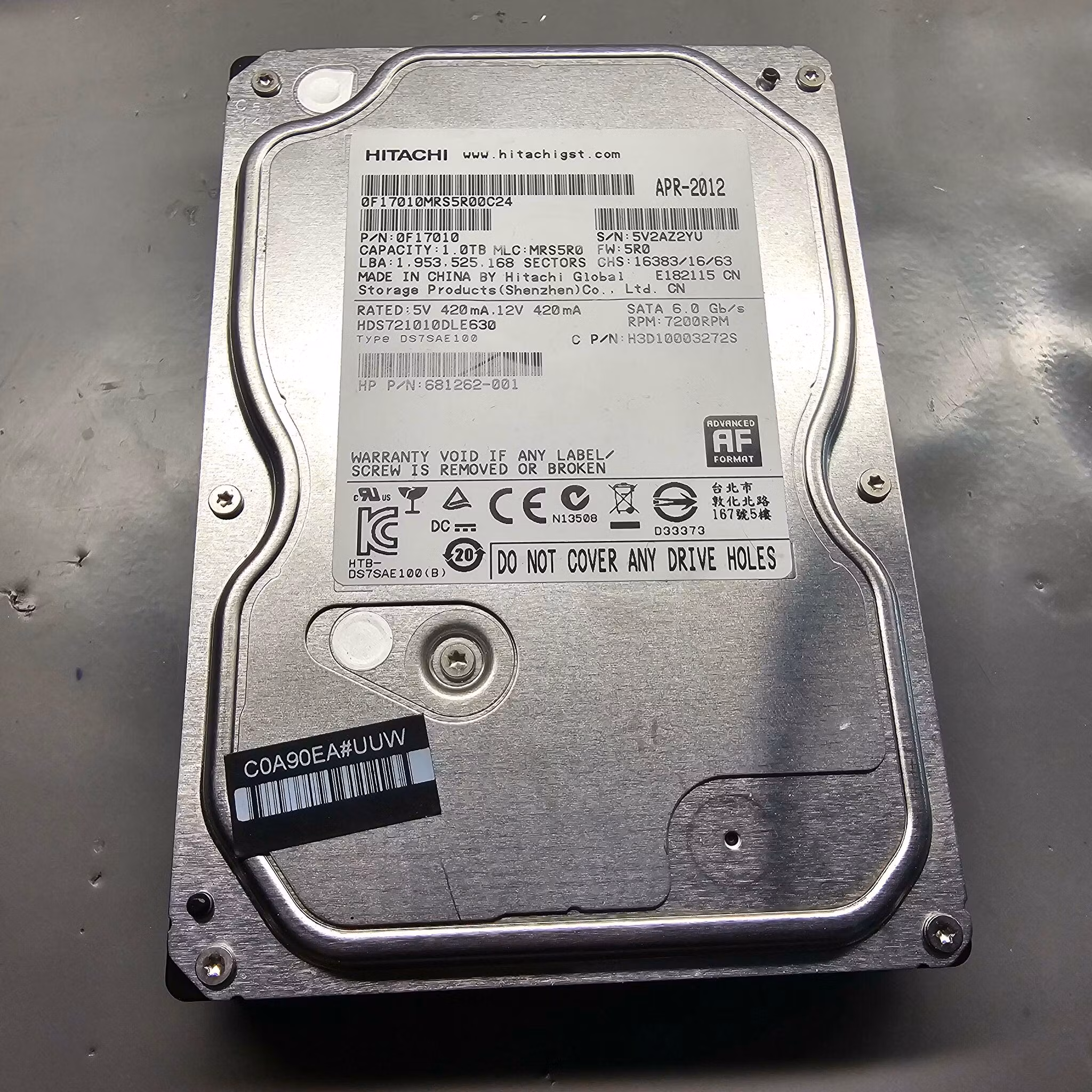 Defekt donordisk for reparasjoner - HITACHI HDS721010DLE630