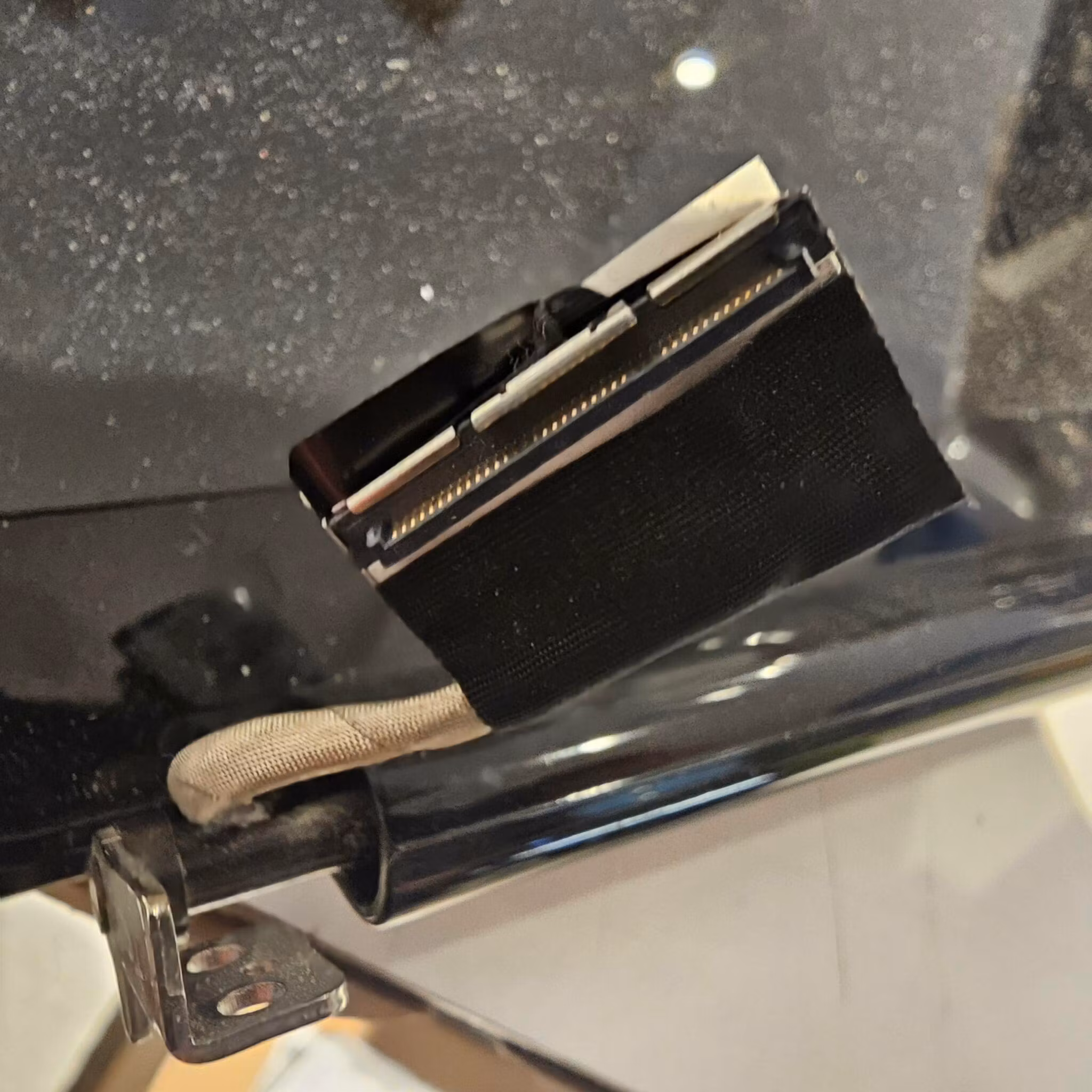 HP Pavilion Dv7 LCD 17,3" komplett display 509407-001