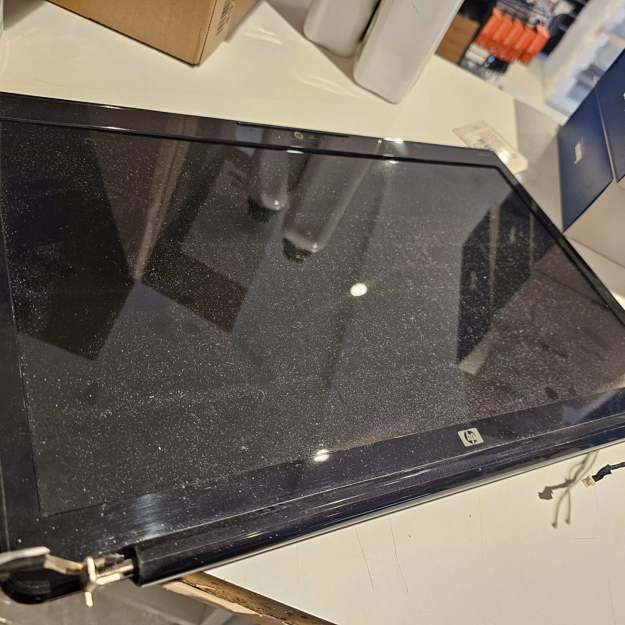 HP Pavilion Dv7 LCD 17,3" komplett display 509407-001