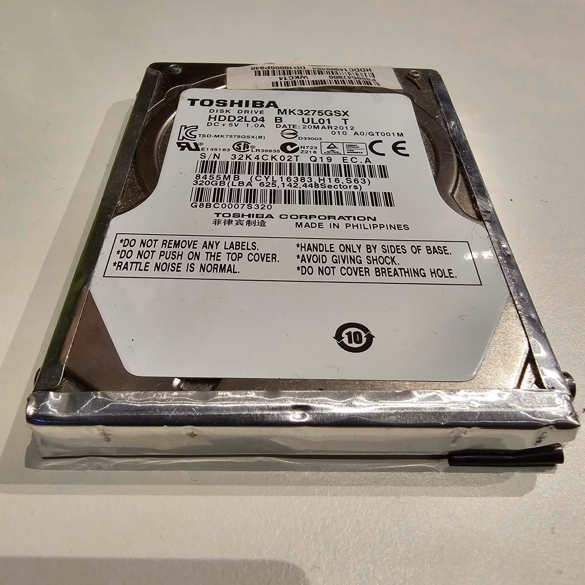TOSHIBA 320GB SATA 2.5" MK3275GSX