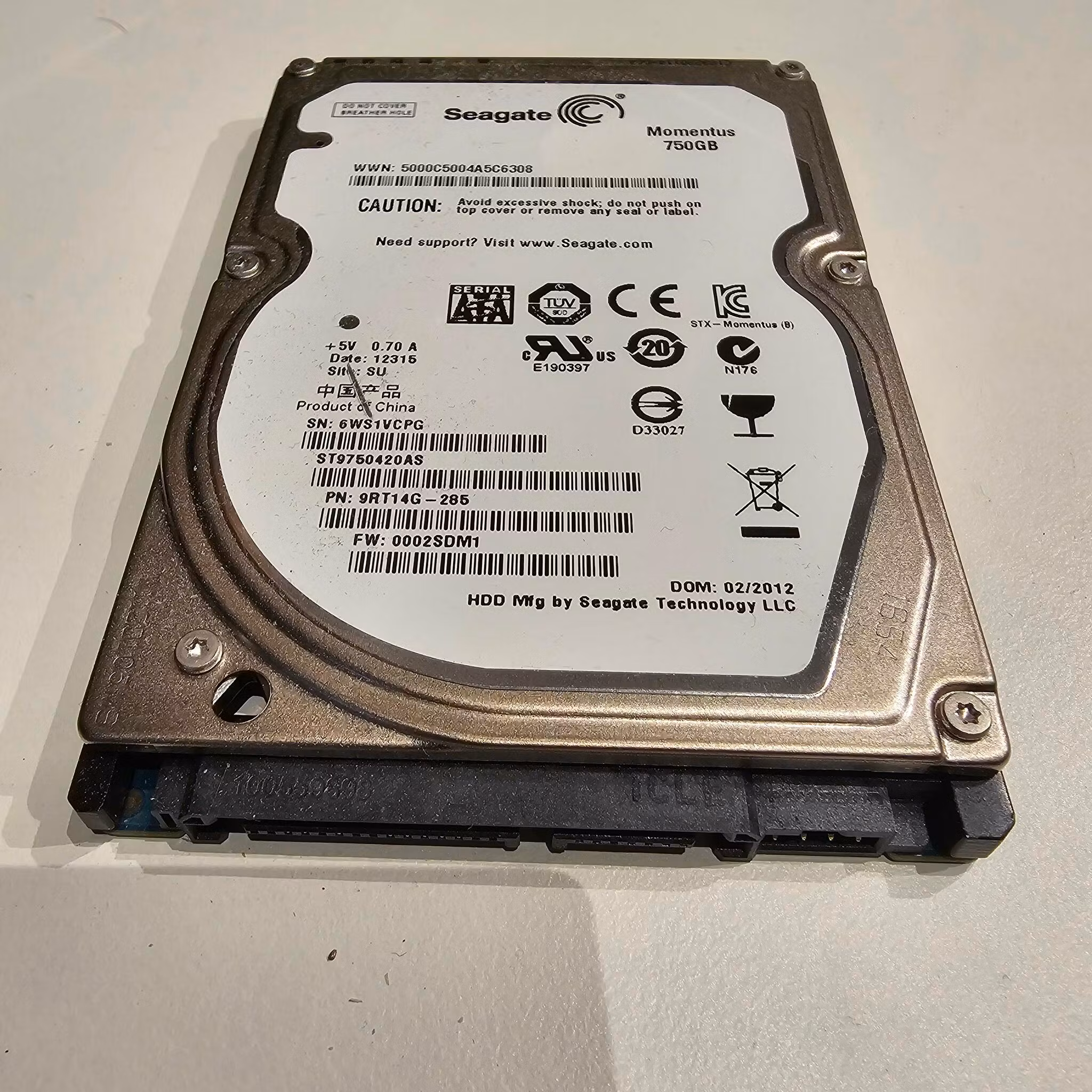 SEAGATE 750GB 2.5" Harddisk SATA ST9750420AS