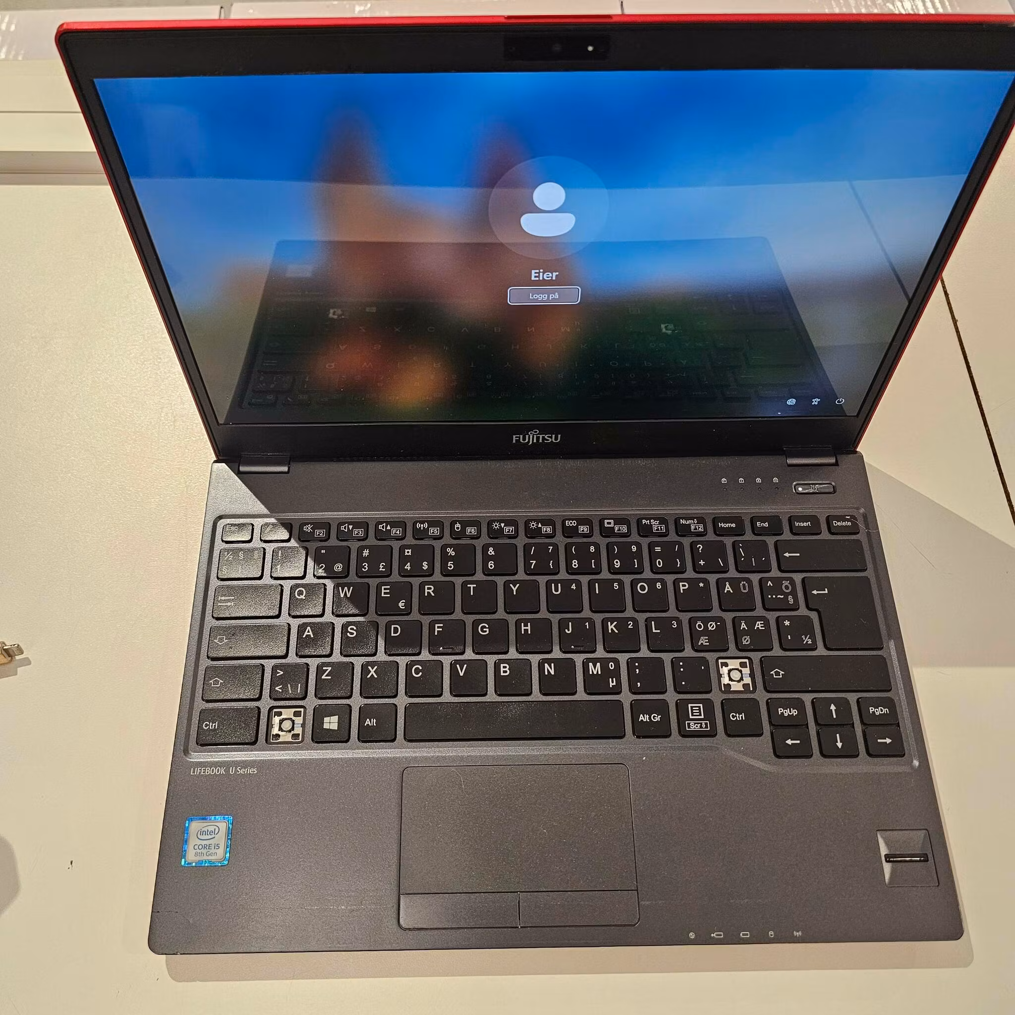 Fujitsu U938 I5-8250 8GB Win11pro