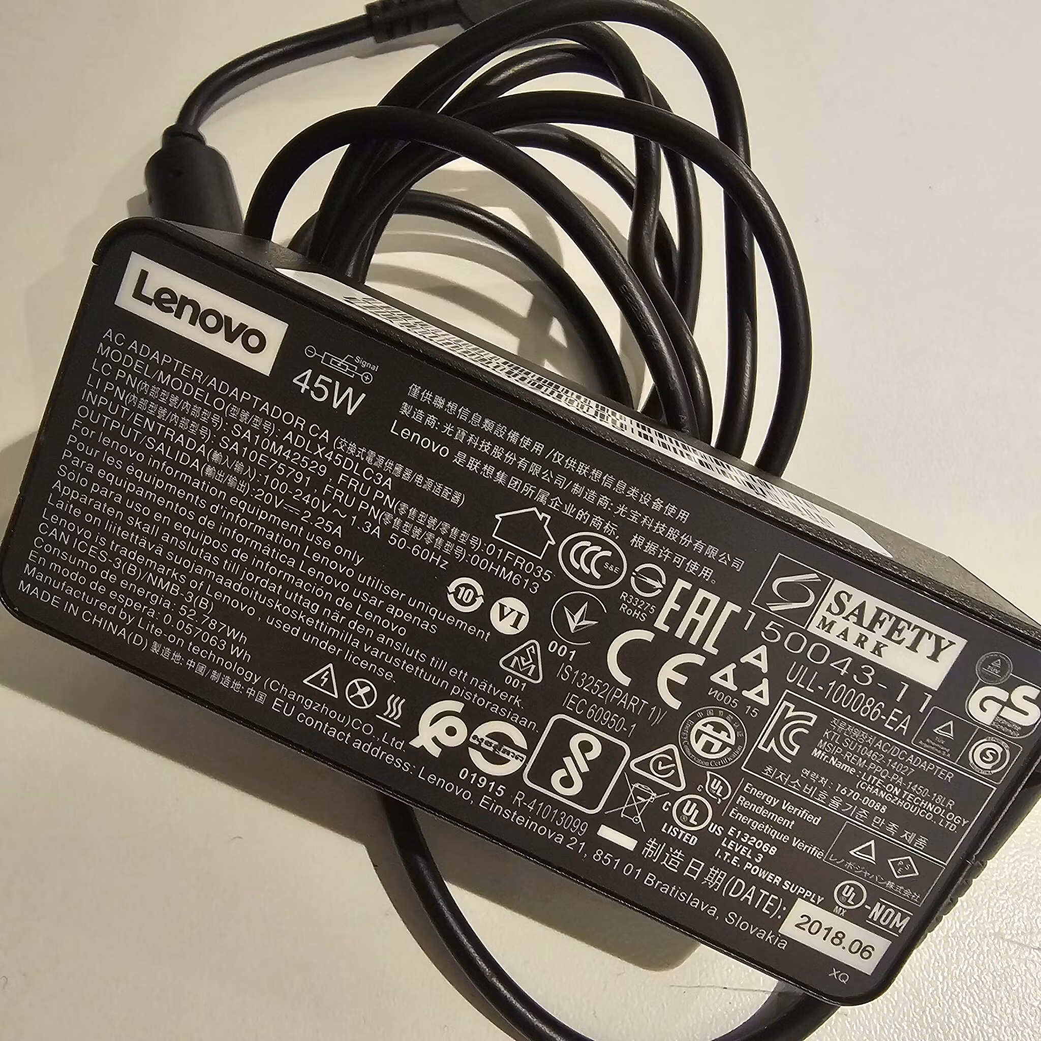 Original Lenovo 45W AC Adapter Square plug