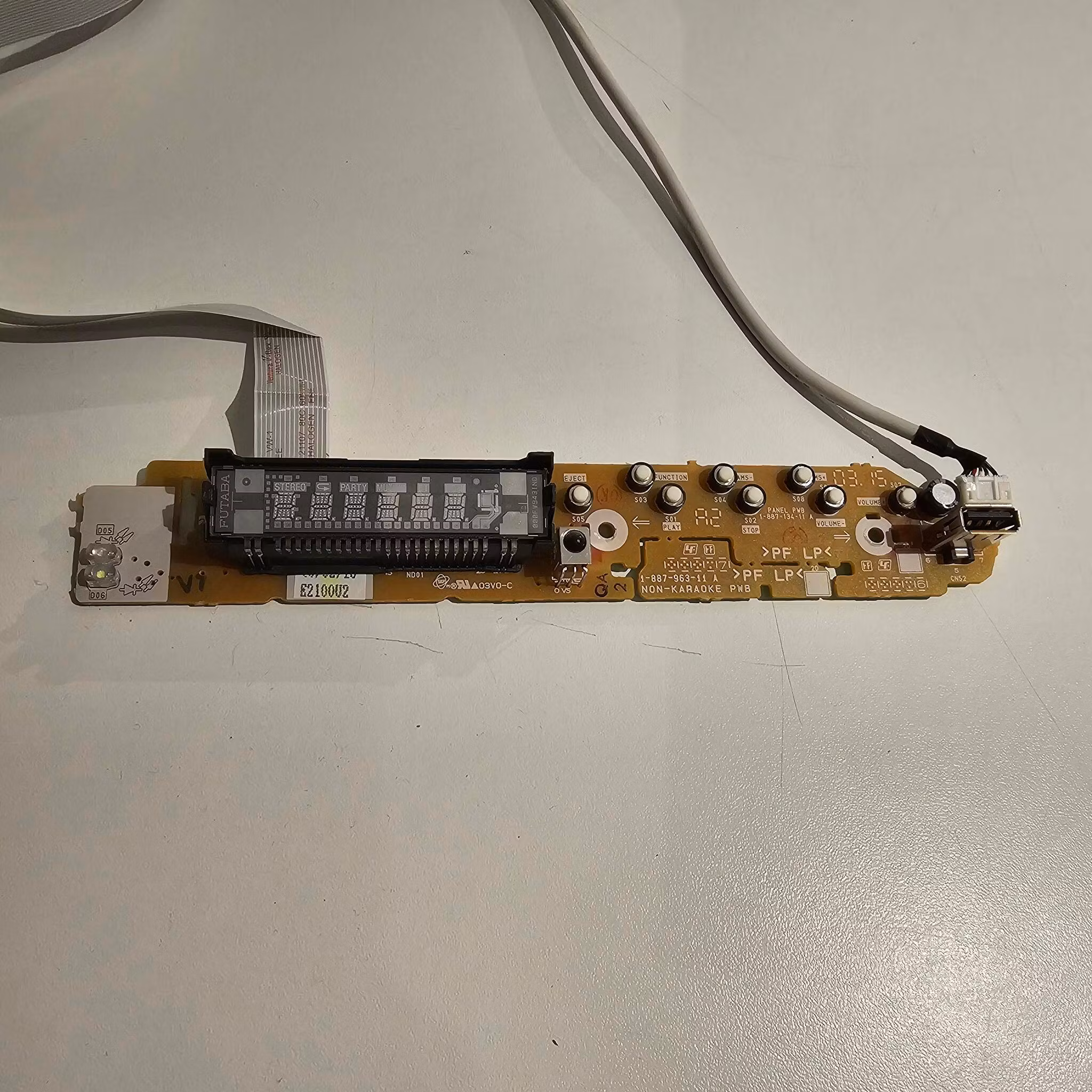 Front kretskort for knapper for BDV-E4100