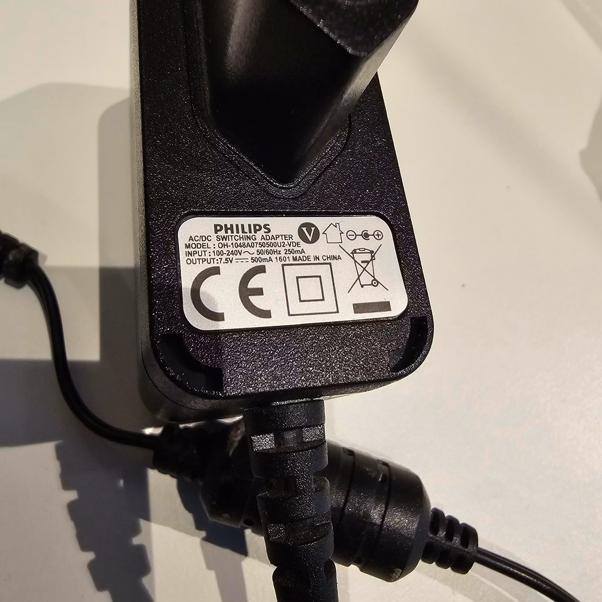 Philips strømadapter for klokkeradio 7.5v 500mAh