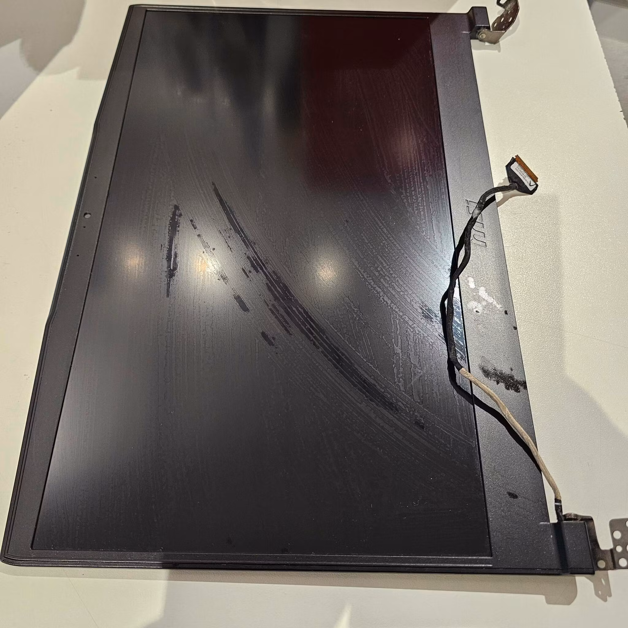 Komplett skjerm med ramme og hengsler for MSI GF63 8RD-472E / MS16R1