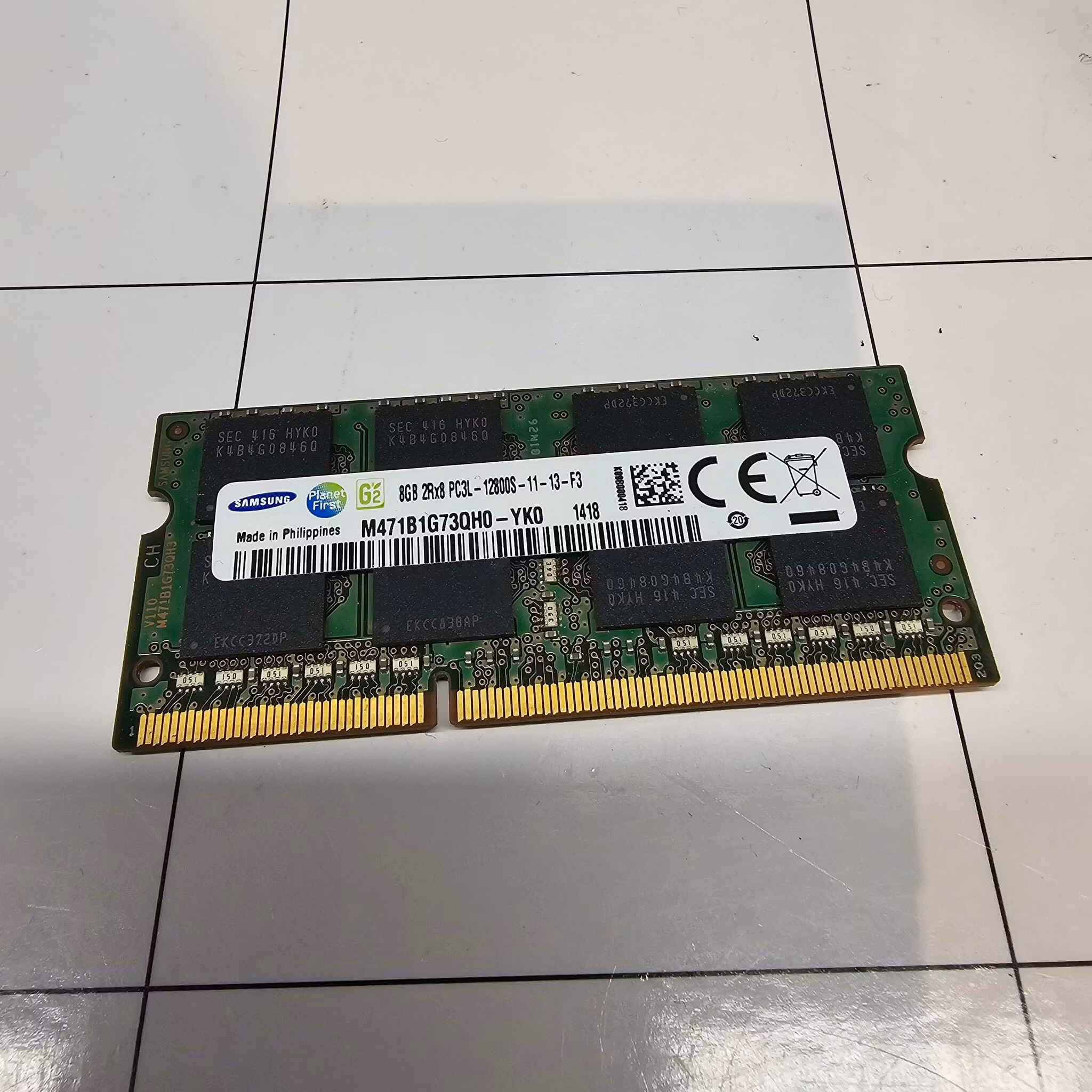 Samsung 1x 8GB DDR3-1600 SODIMM PC3L-12800S M471B1G73QHD\0-YK0