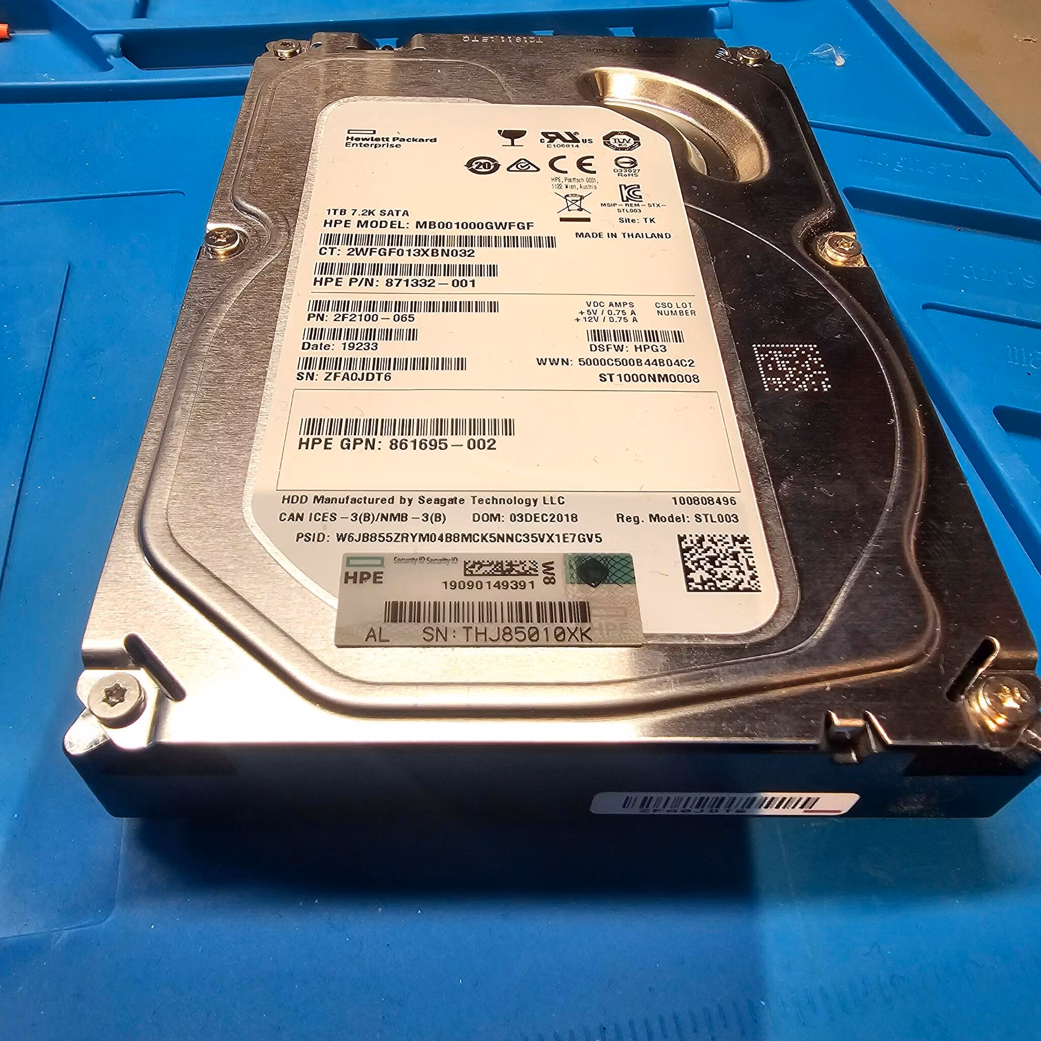 HPE 1TB 7200RPM 871332-001 MB001000GWFGF