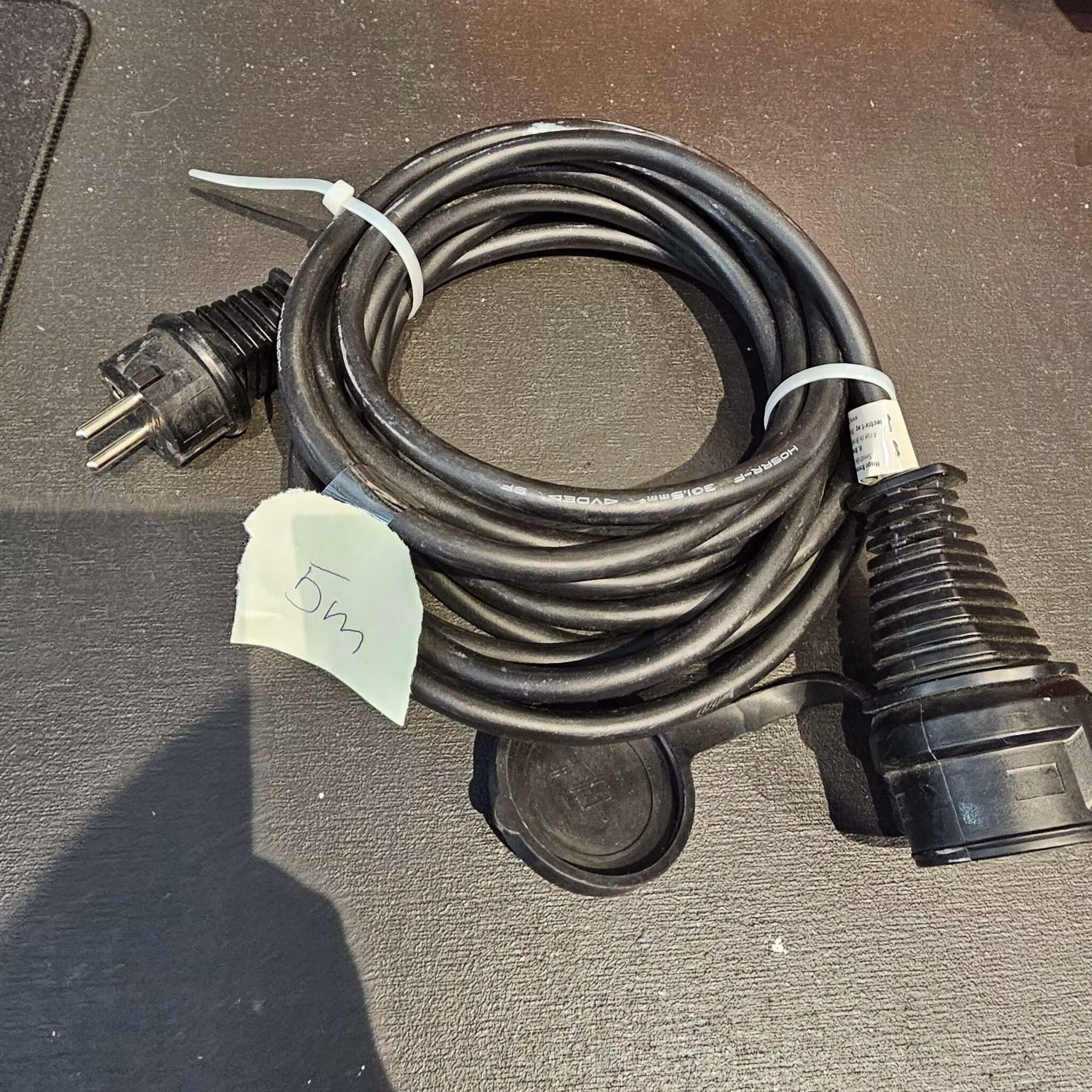 Utendørs skøyteledning 5m sort