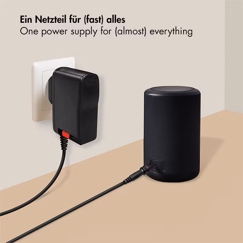 Universal charger, adjustable voltage (V), 7 interchangeable plugs, suitable for many devices, black