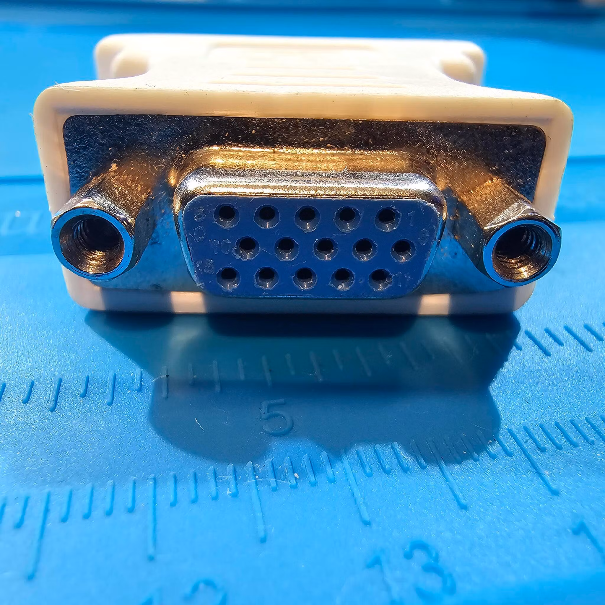 ADAPTER, DVI-I hann 24+1) / VGA hunn (digital)