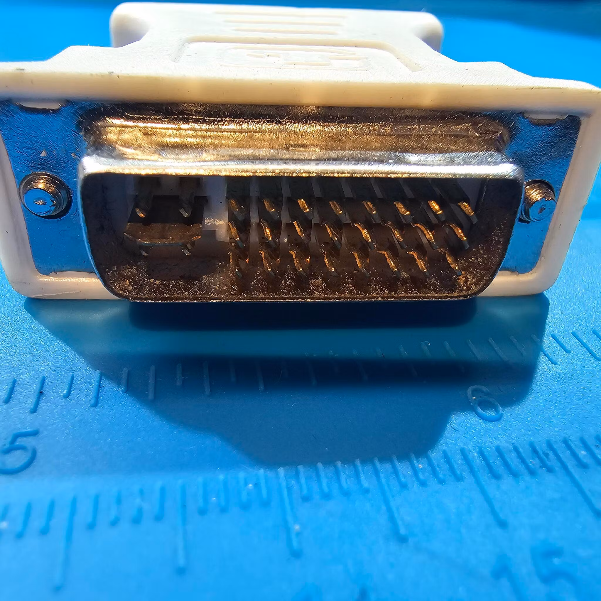 ADAPTER, DVI-I hann 24+1) / VGA hunn (digital)