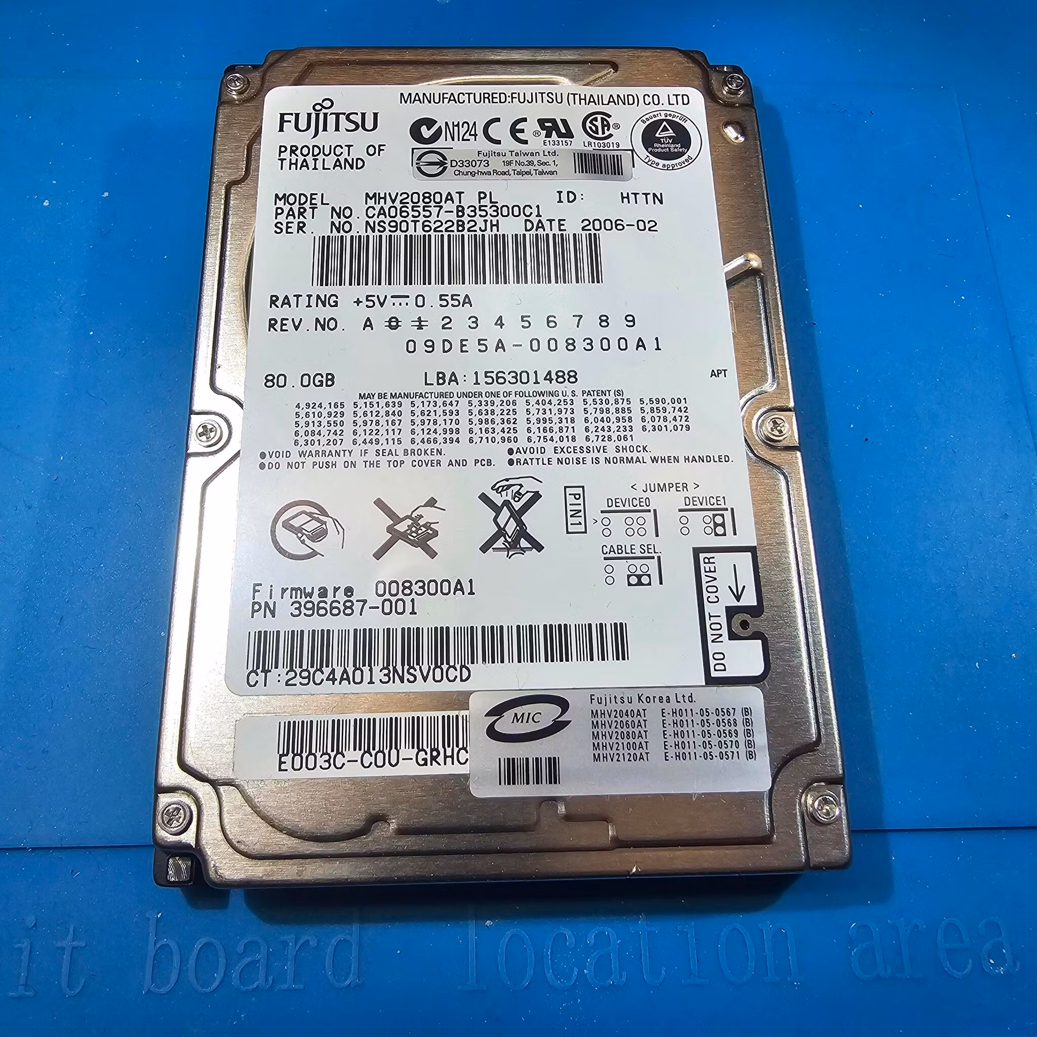 Fujitsu 80GB SATA 2,5" hdd MHV2080AT