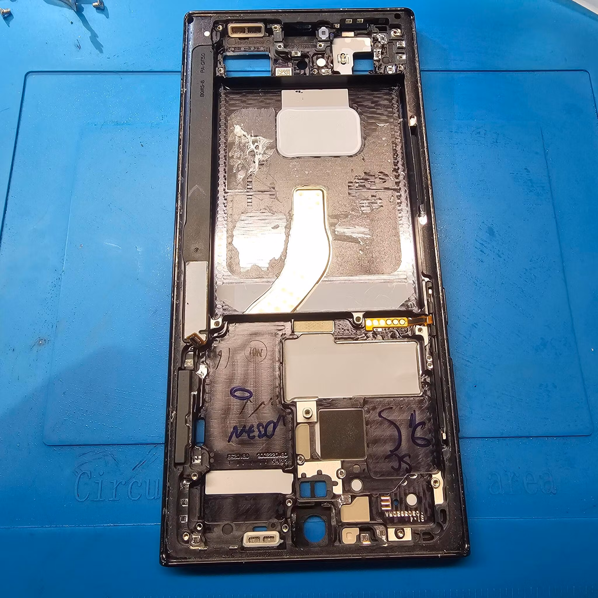 Samsung S22 ultra Mid frame (pulled from device)
