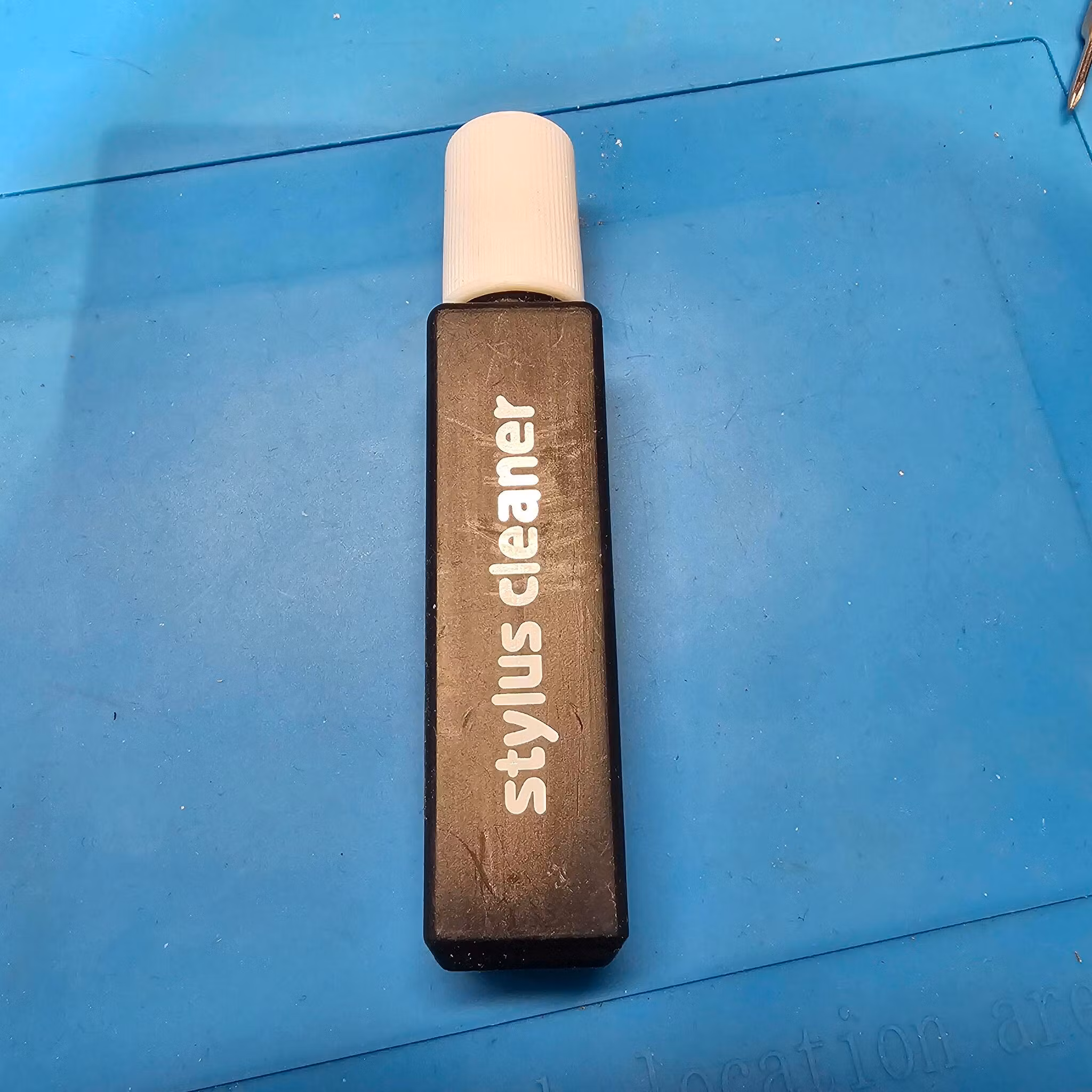 Stylus cleaner for pickups LP