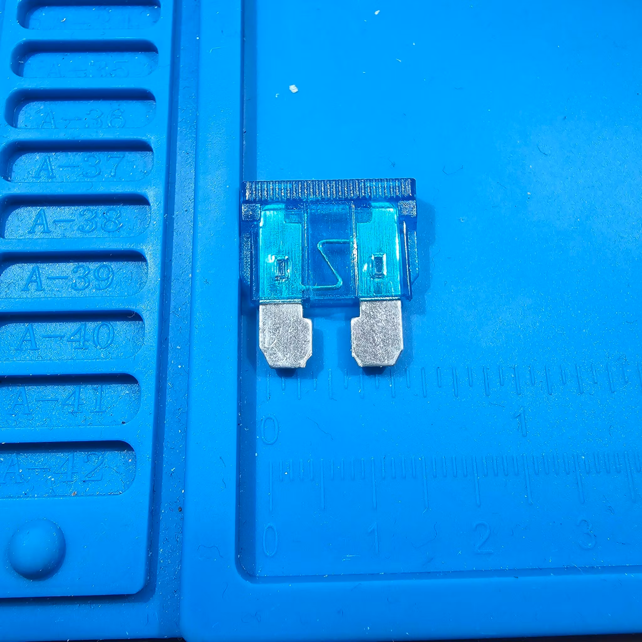 Bilsikring 15A blue