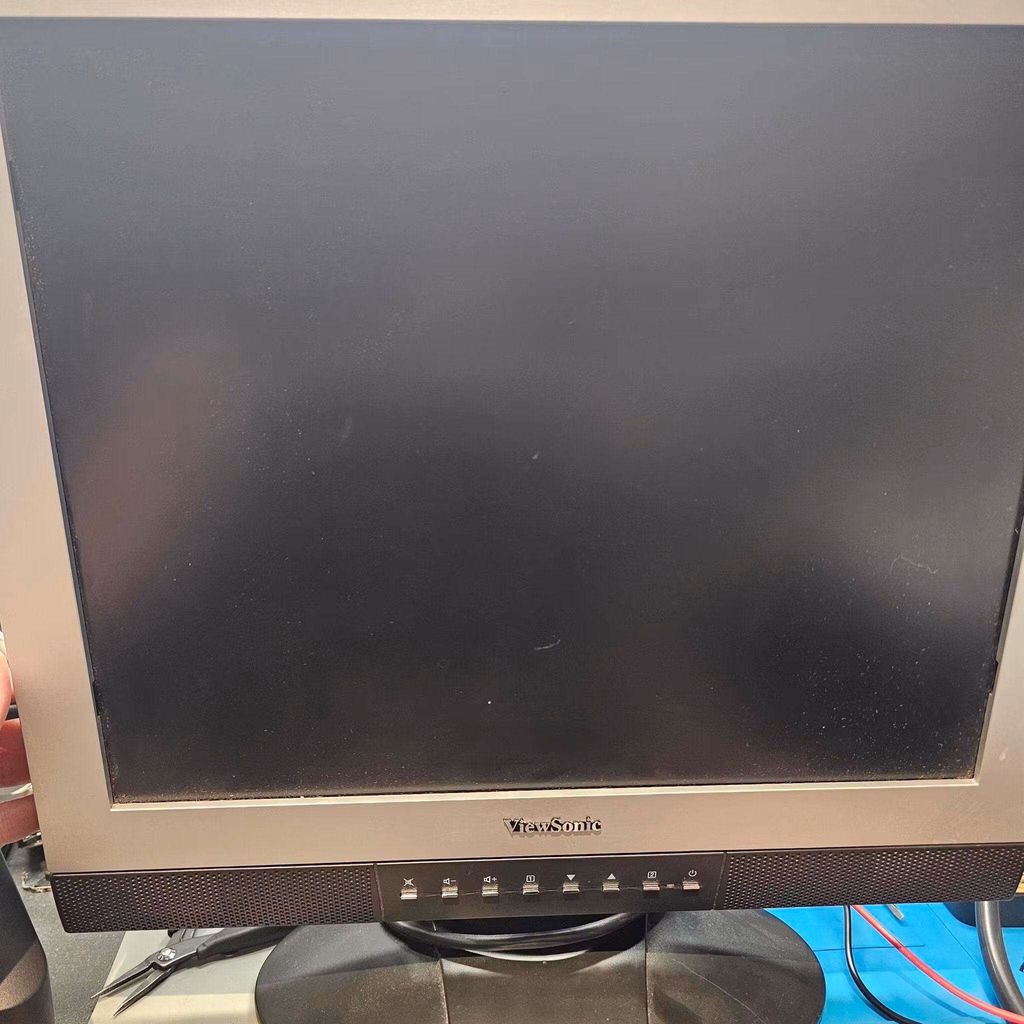 ( Vintage ) Viewsonic VX900 LCD monitor 19" 1280x1024