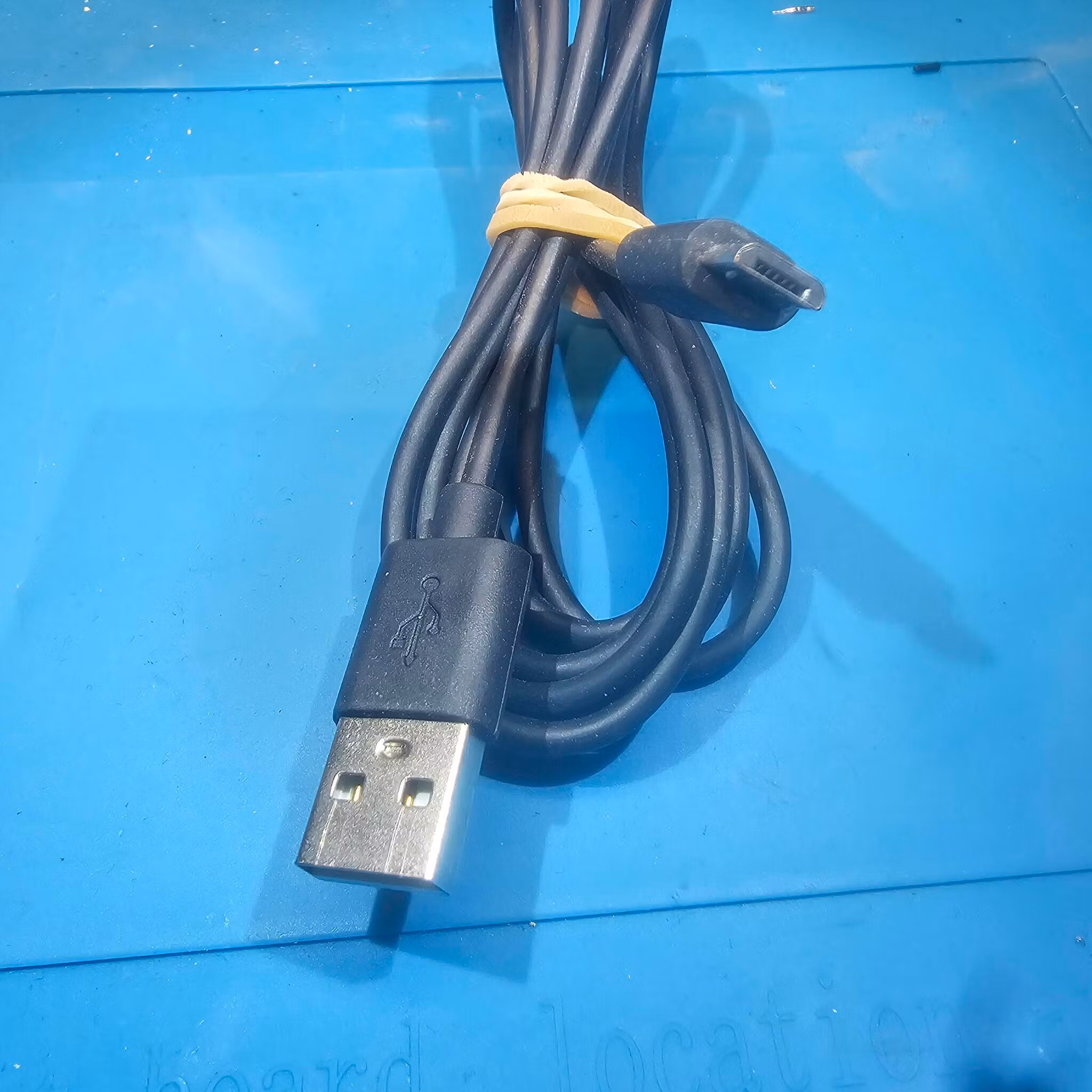 Micro USB kabel 1.5m sort