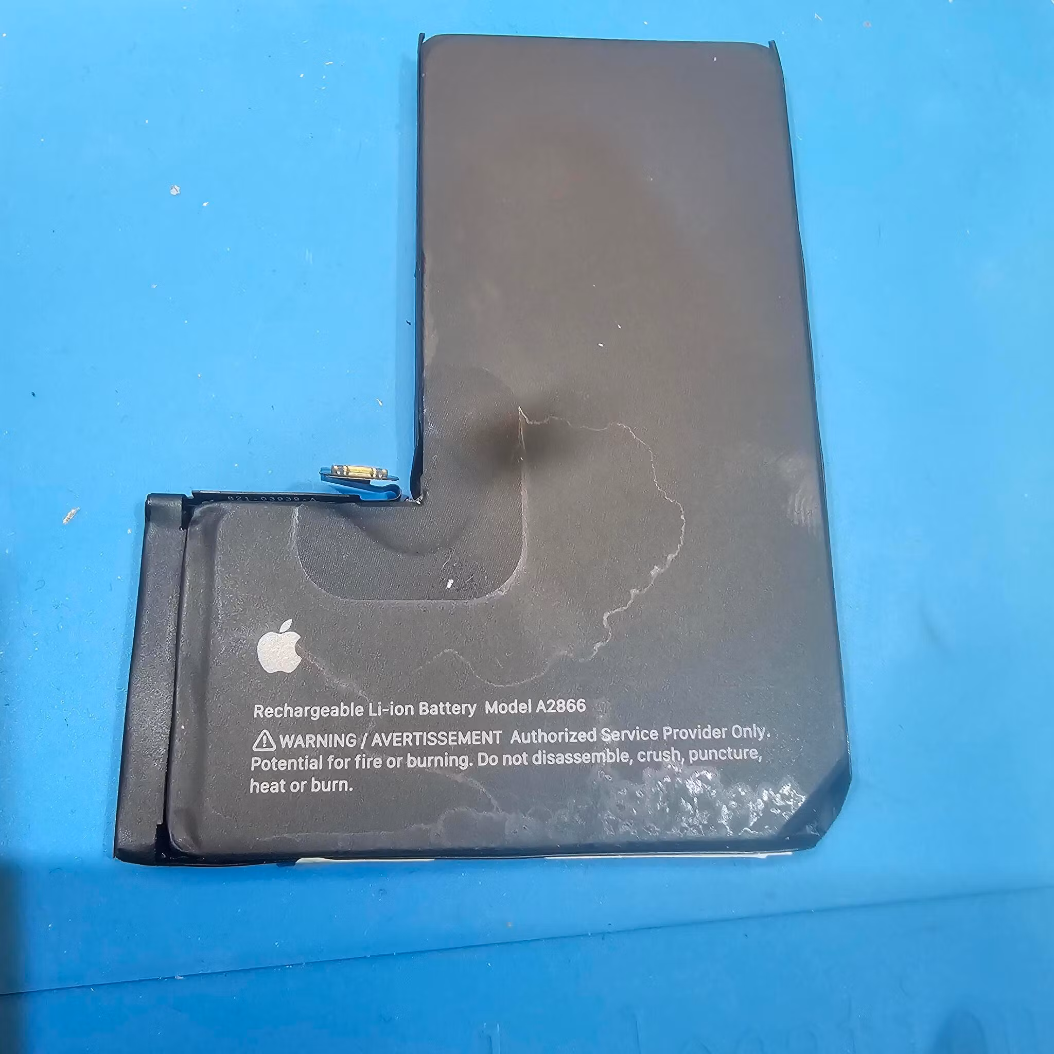 Brukt originalt verkstedbatteri / testbatteri for Iphone 14 pro A2866