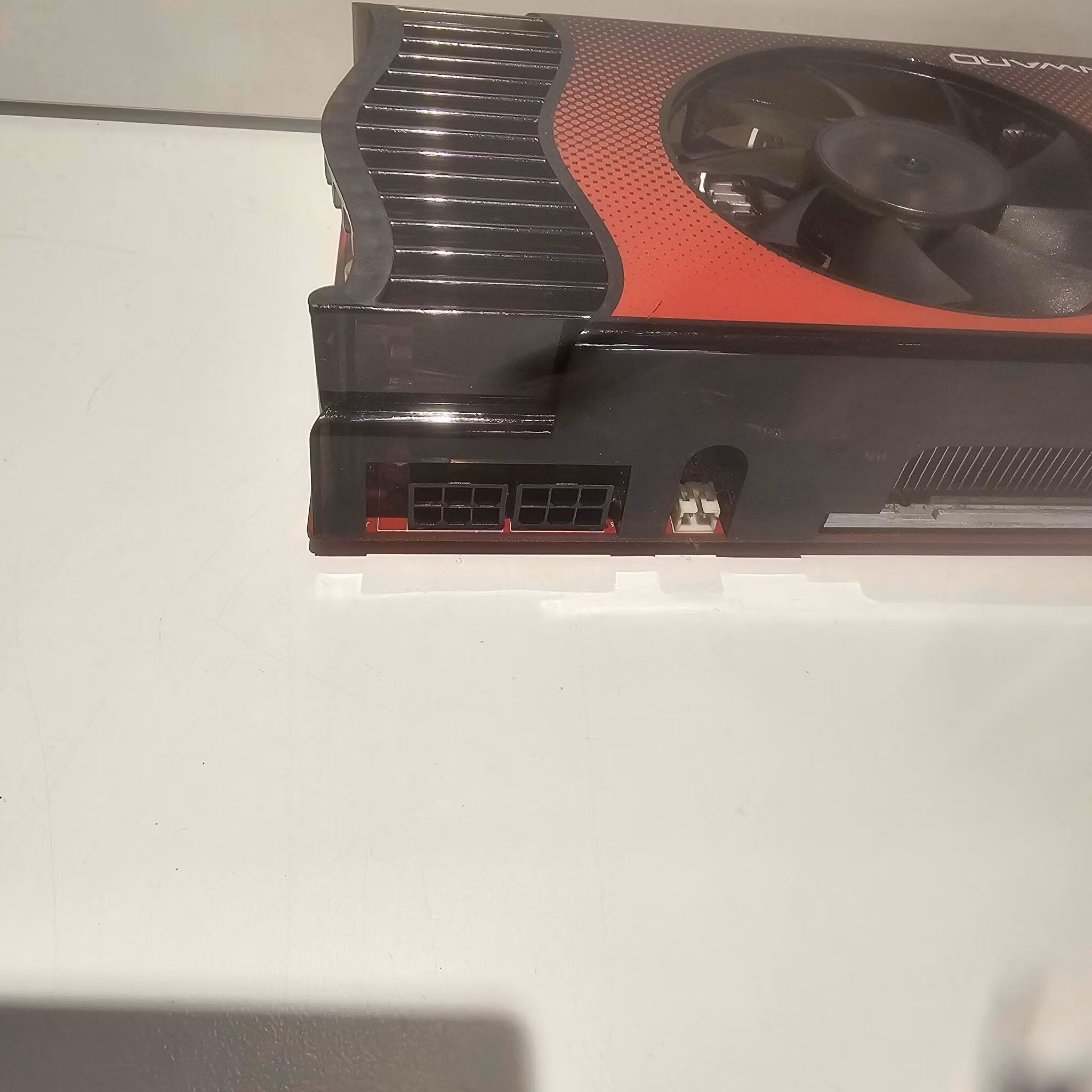 GeForce GTX 275 896 MB GDDR3 PCI-E by Gainward