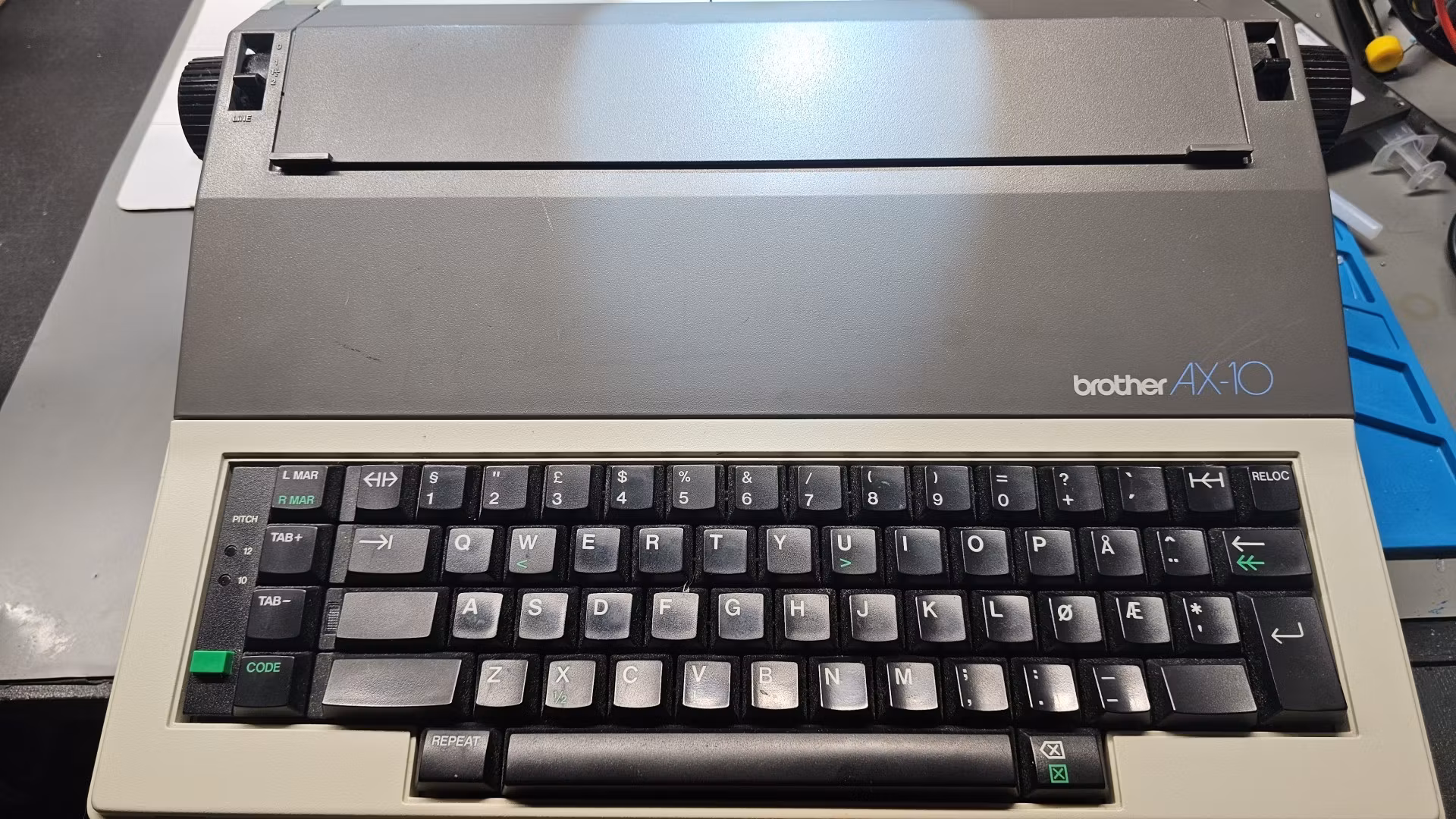 Brother AX-10 Vintage elektrisk skrivemaskin Norsk utgave