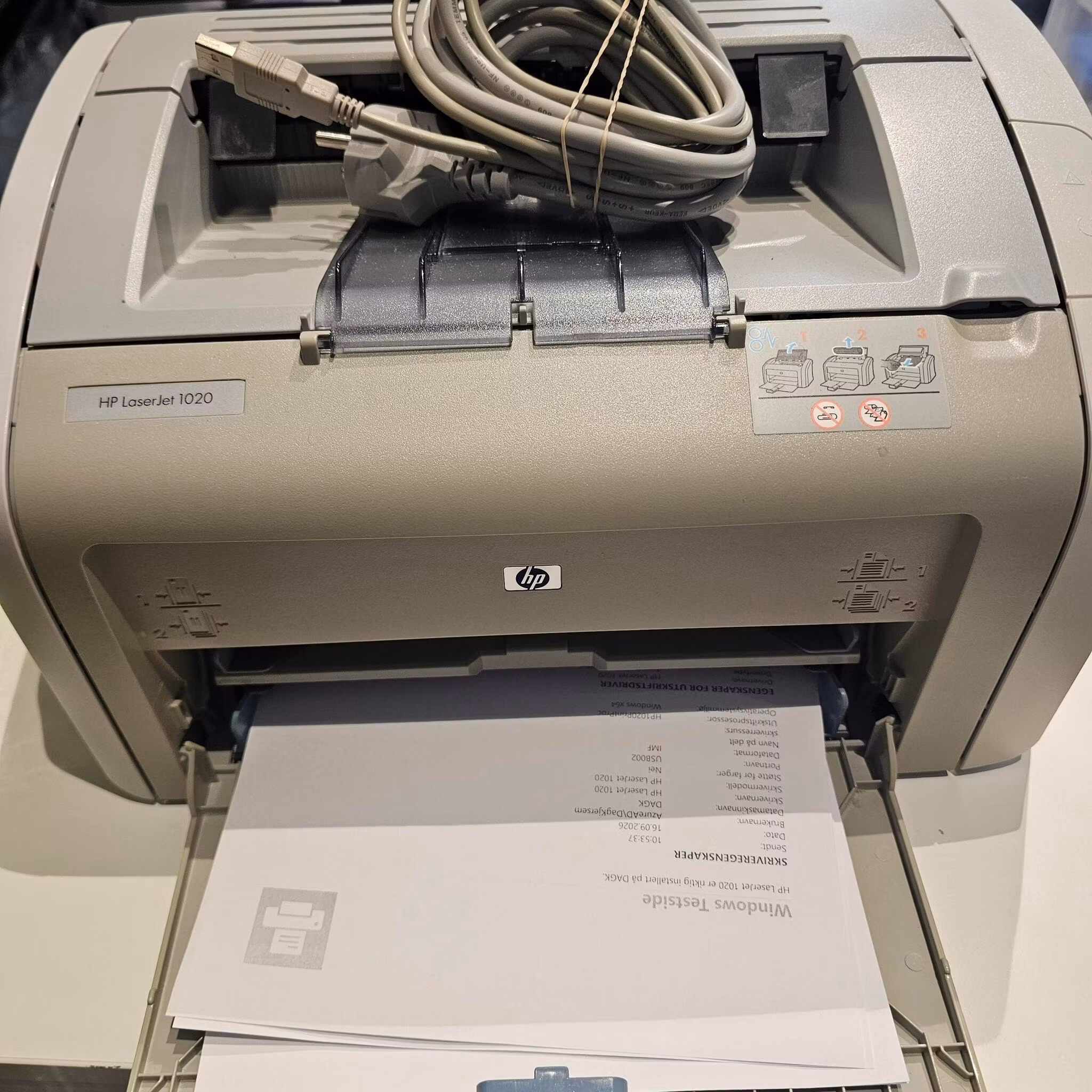 HP Laserjet 1020 mono printer USB