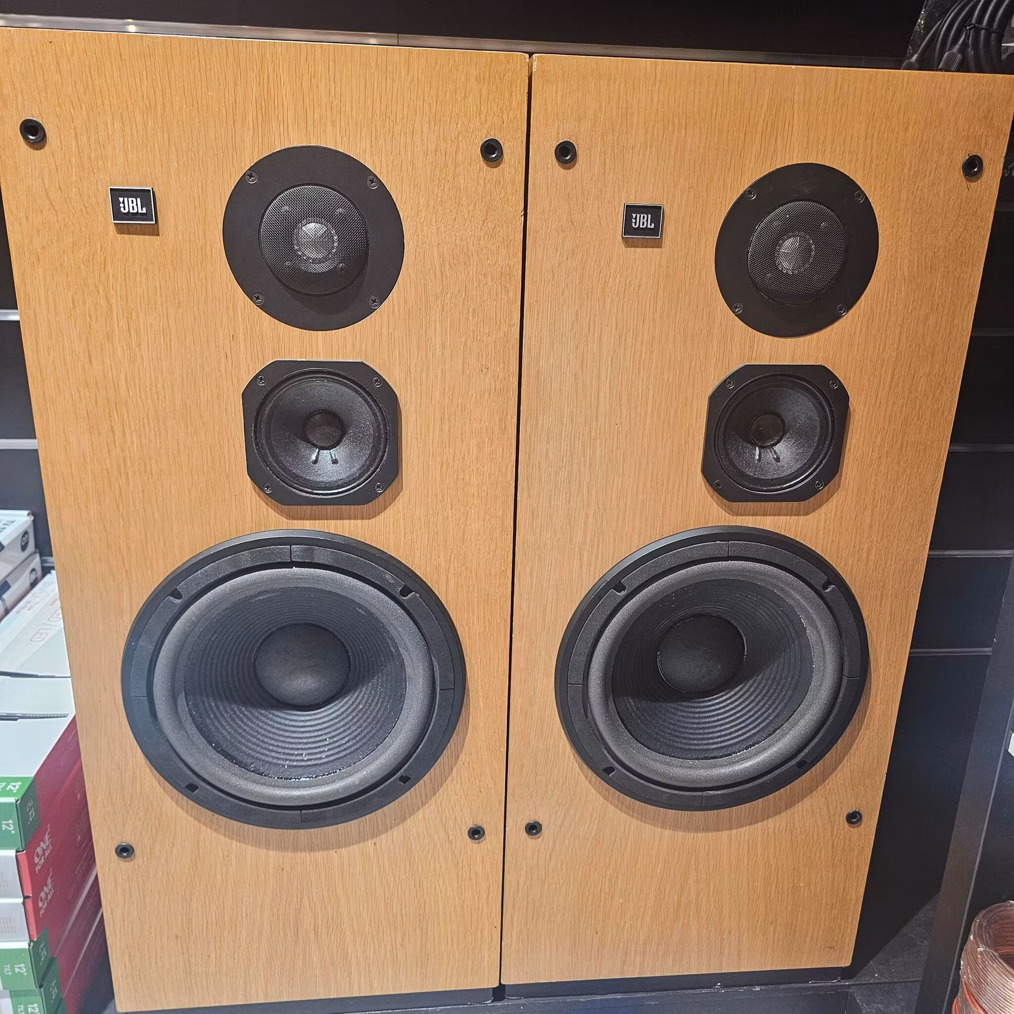 Vintage JBL L80T klassisk 3-veis gulvstående høyttalere 1 par