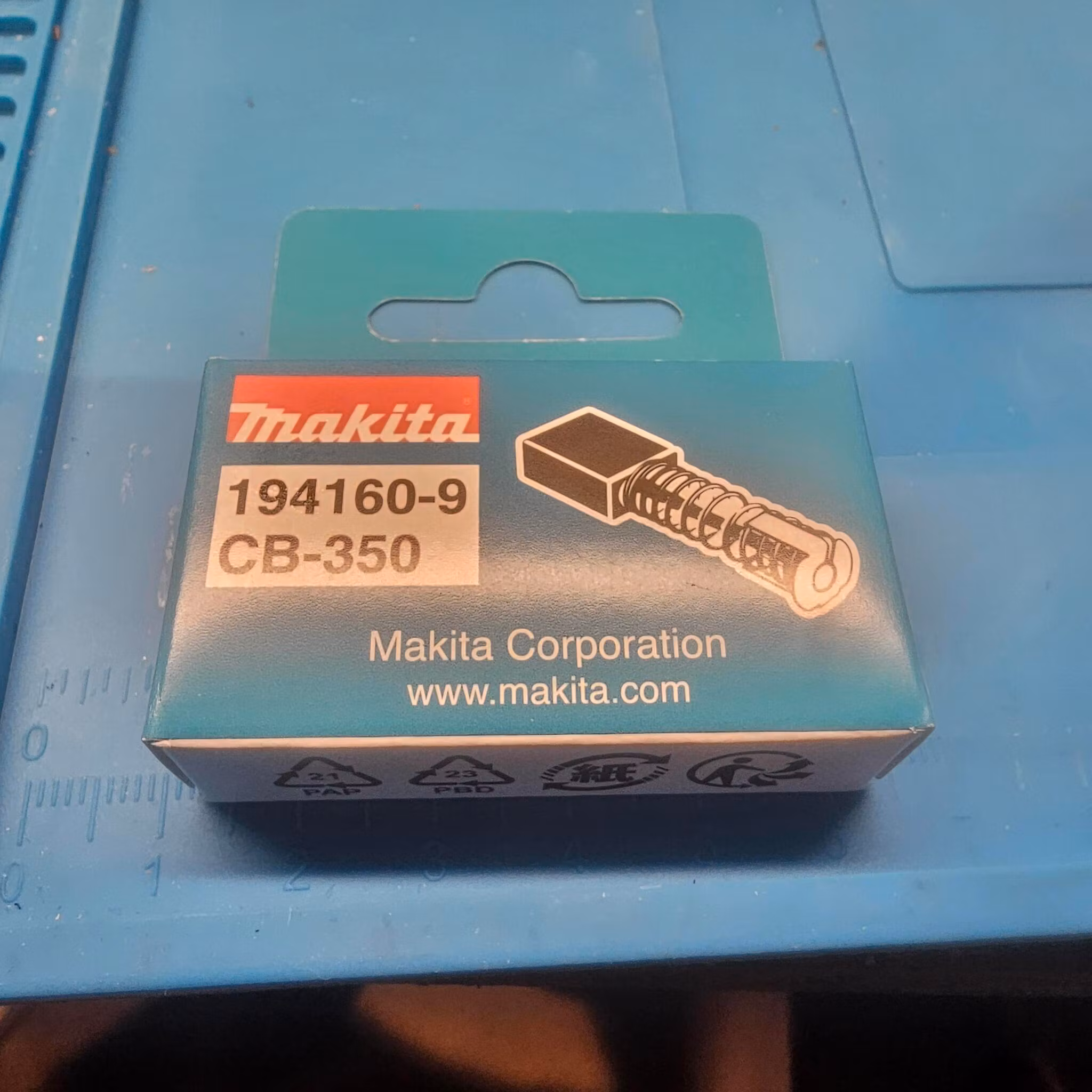 Makita CB-350 kullbørster